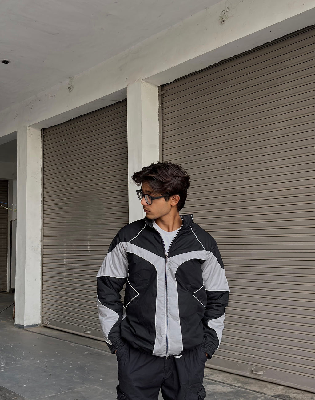 Reflective Parachute Summer Jacket – Lightweight, Breathable & Streetwear-Ready