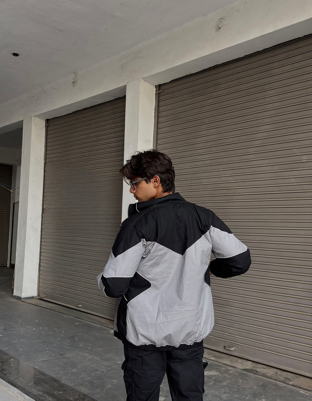 Reflective Parachute Summer Jacket – Lightweight, Breathable & Streetwear-Ready